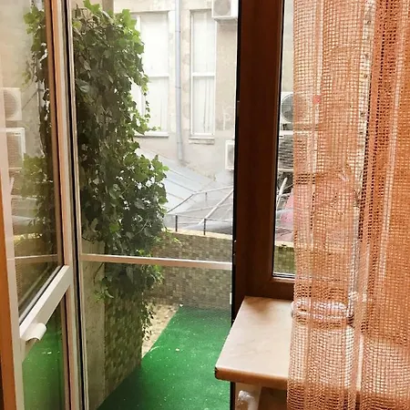 Lejlighed Spacious In The City Center