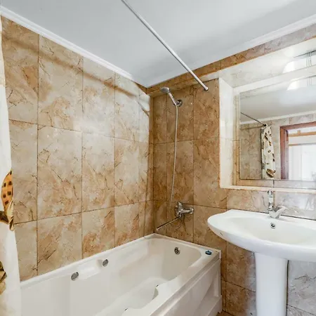 Spacious In The City Center
